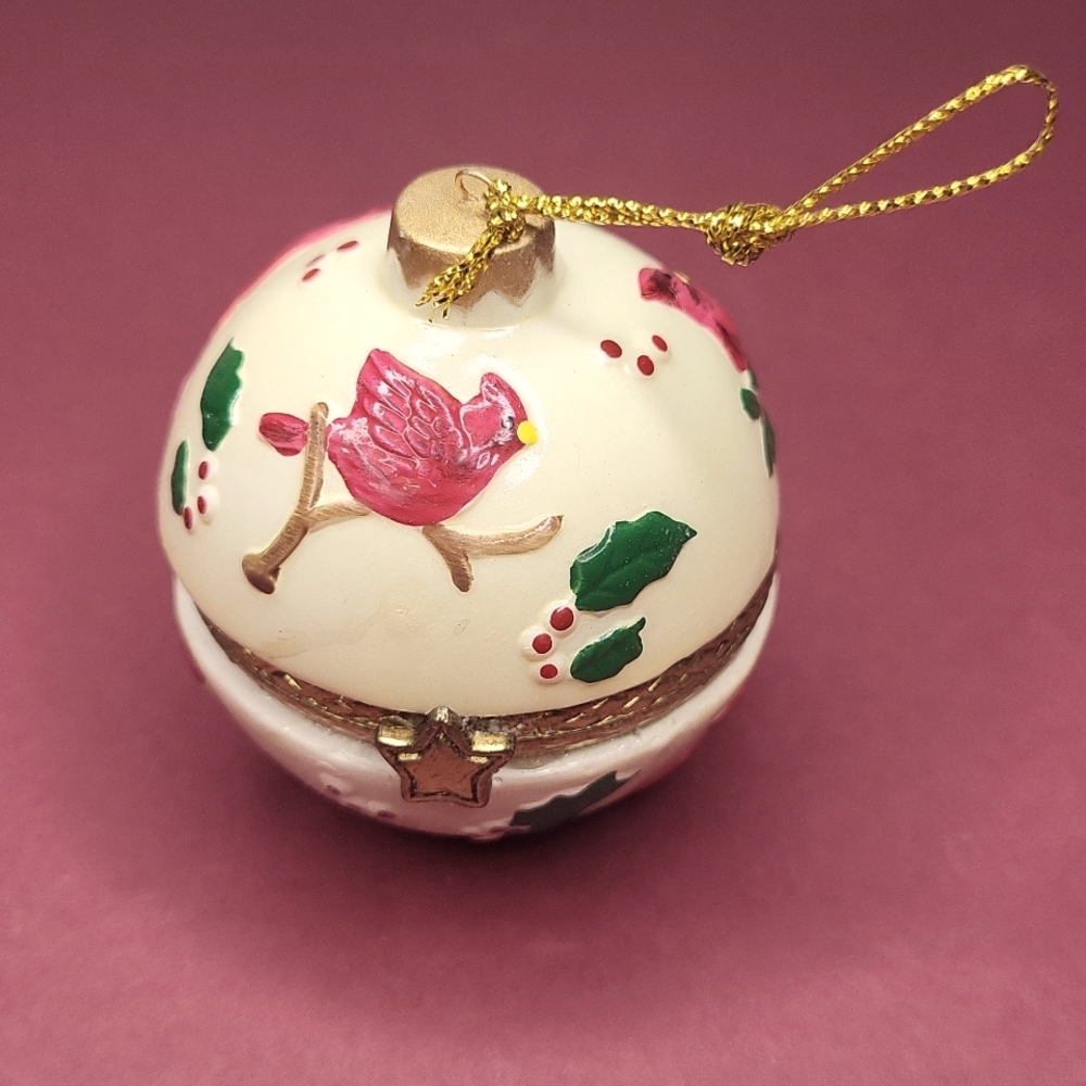 Trinket Ball